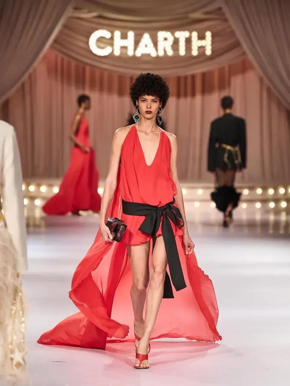Nov_2025 - CHARTH - 5