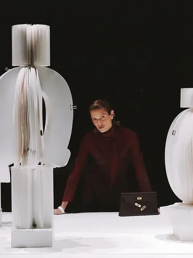 Helena Bordon x Hermes - beauty Rodrigo Costa - 0