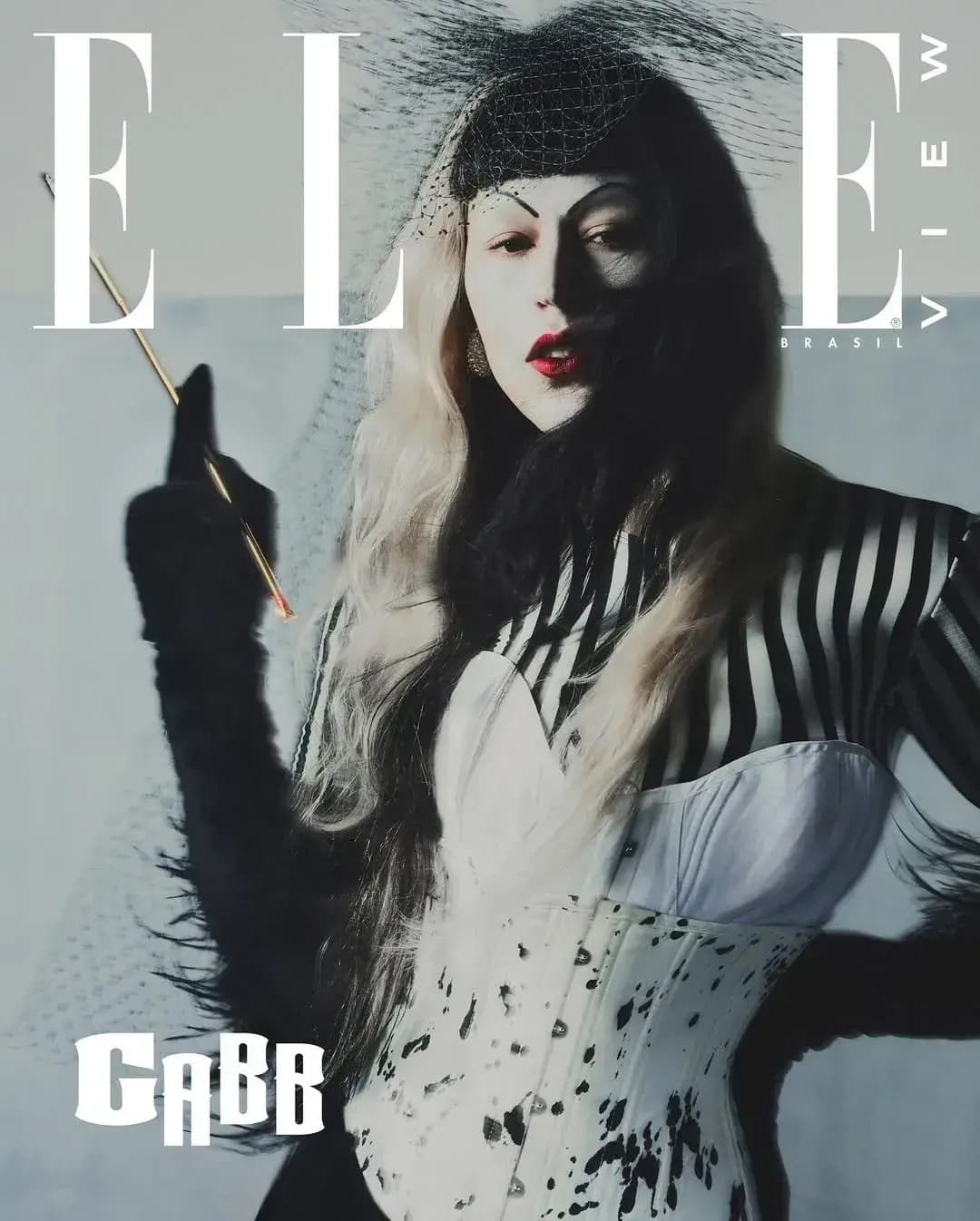 Outubro 2024- ELLE BR - beauty por Daniel Hernandez - 4