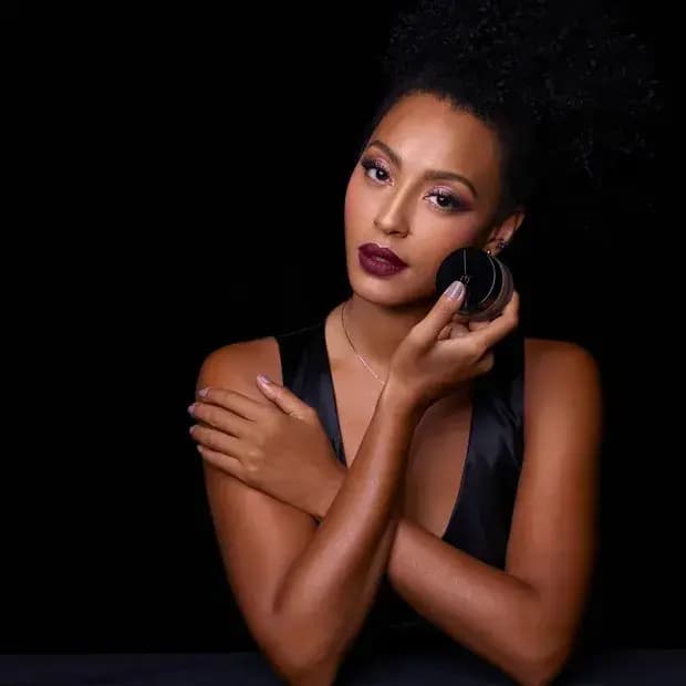2019 - EUDORA GLAM - beauty Daniel Hernandez - 0