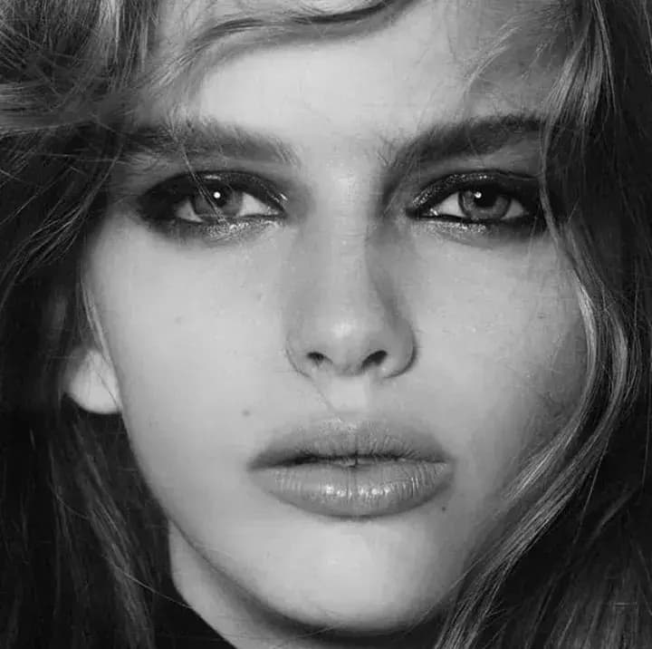 2017 - ELLE BRASIL - 1
