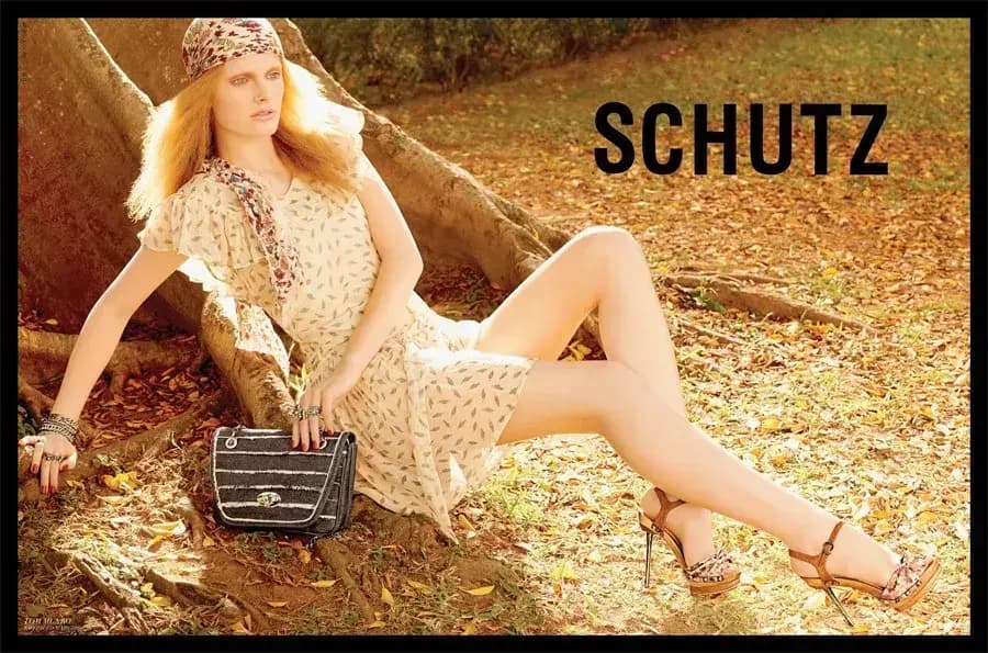 2016- SCHUTZ - 0