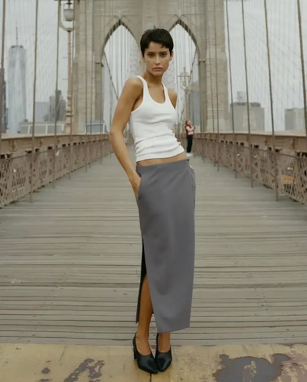 LIVIA NUNES - 4