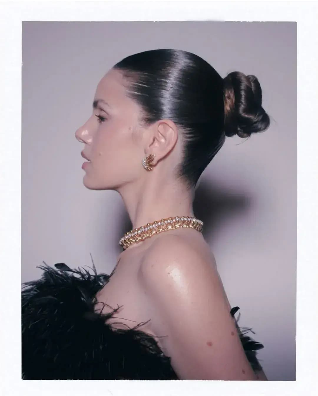 Camila Queiroz X Golden Globes - styling Pedro Salles - 4