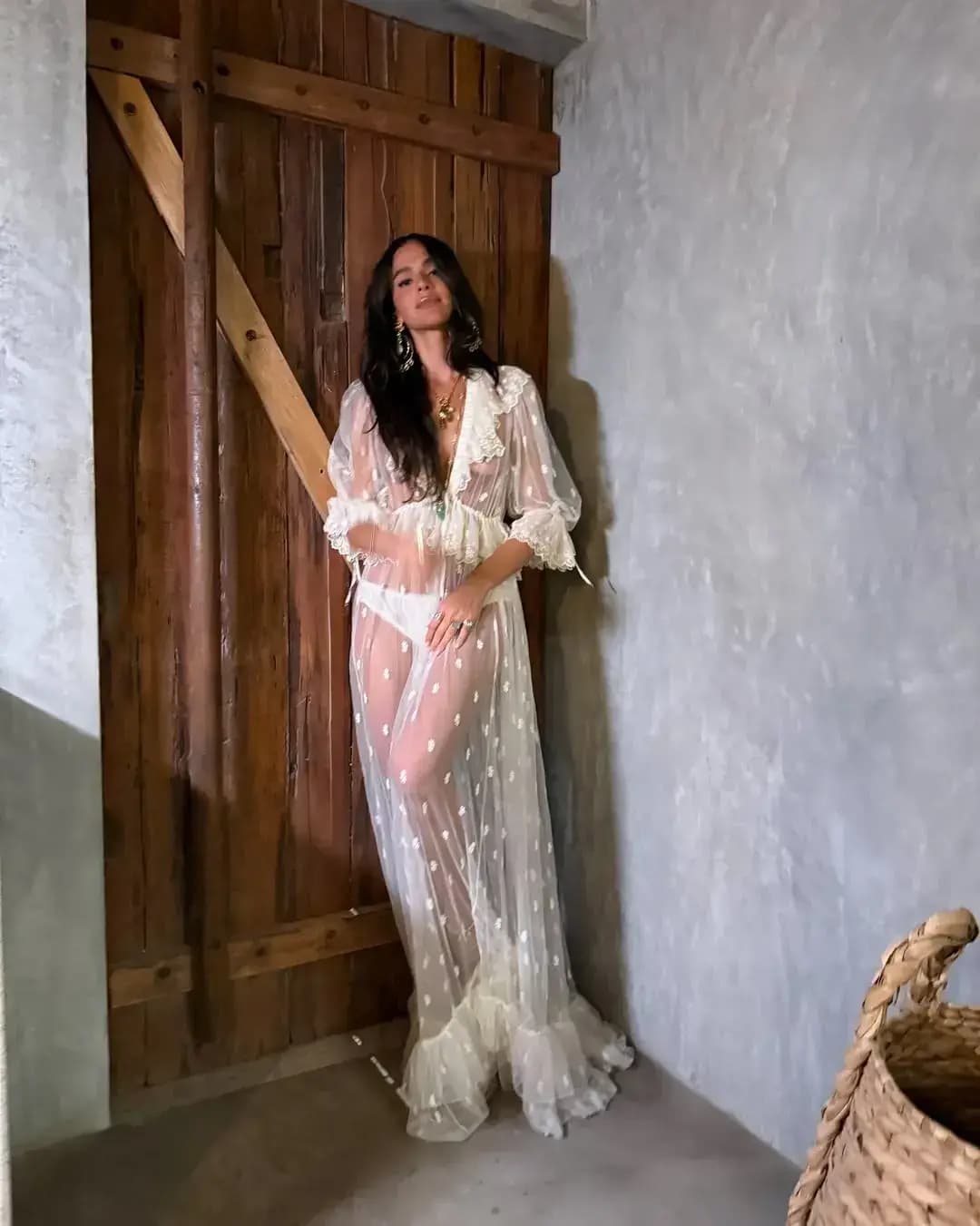 Bruna Marquezine X Chloe styling Pedro Salles - 2