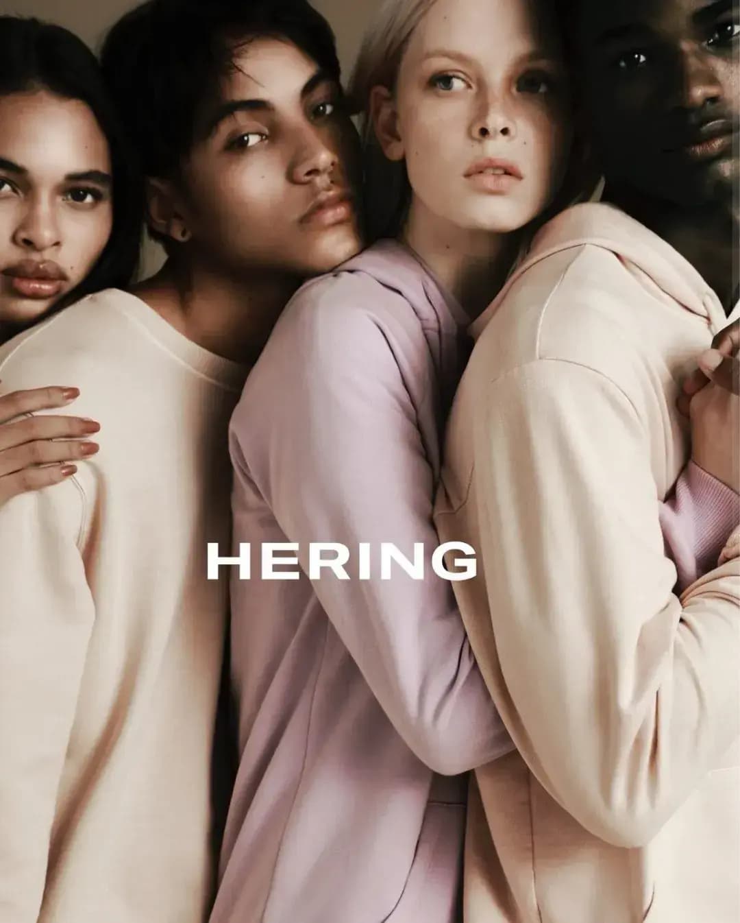 2021 - HERING - 1
