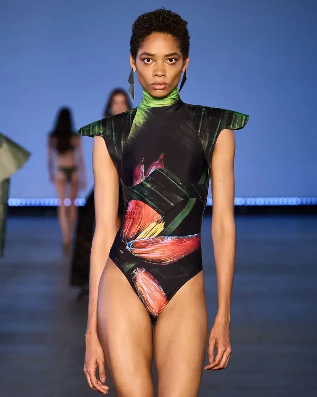 Desfile Lenny Niemeyer - Styling por Daniel Ueda - 1