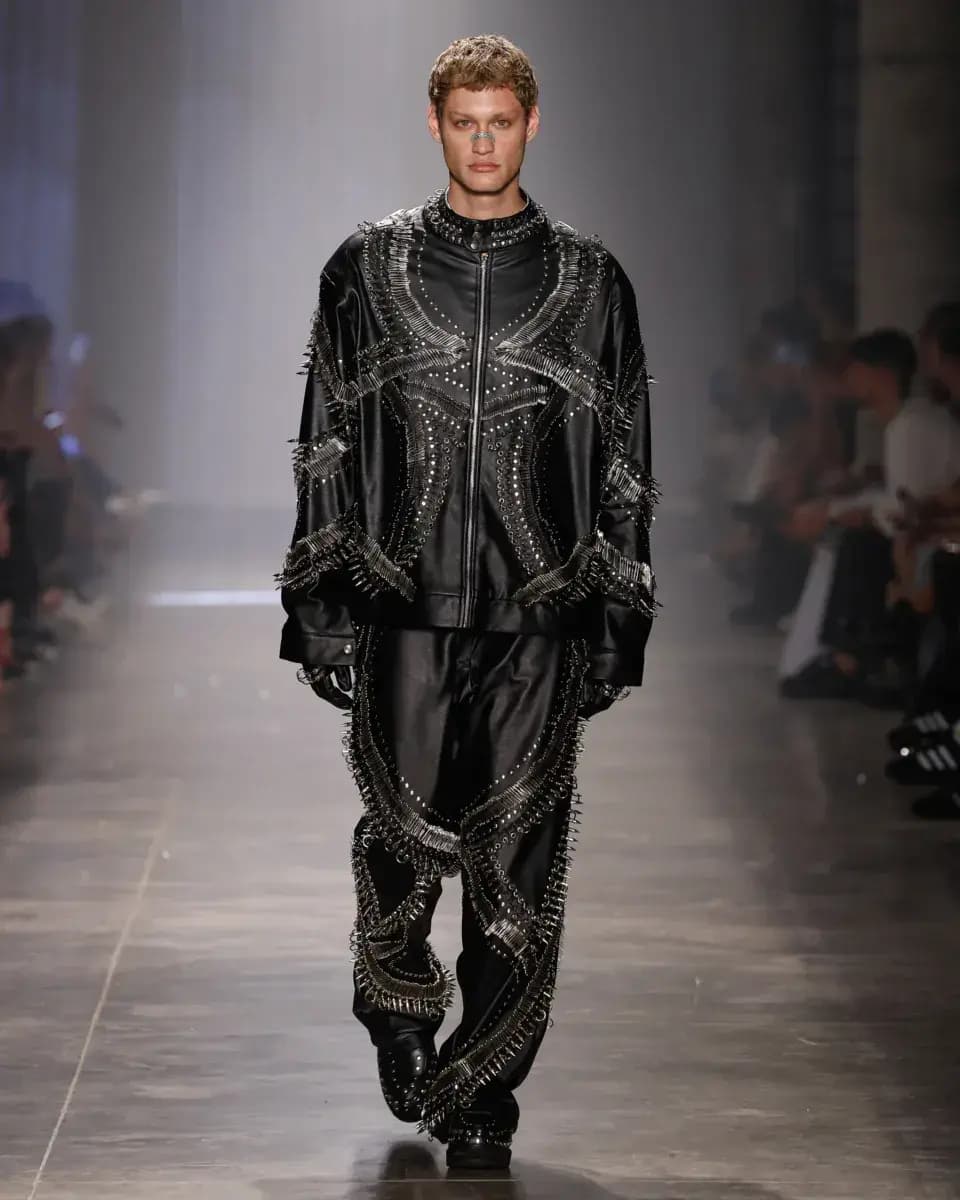 Desfile Artemisi 2024 - Styling por Daniel Ueda - 2