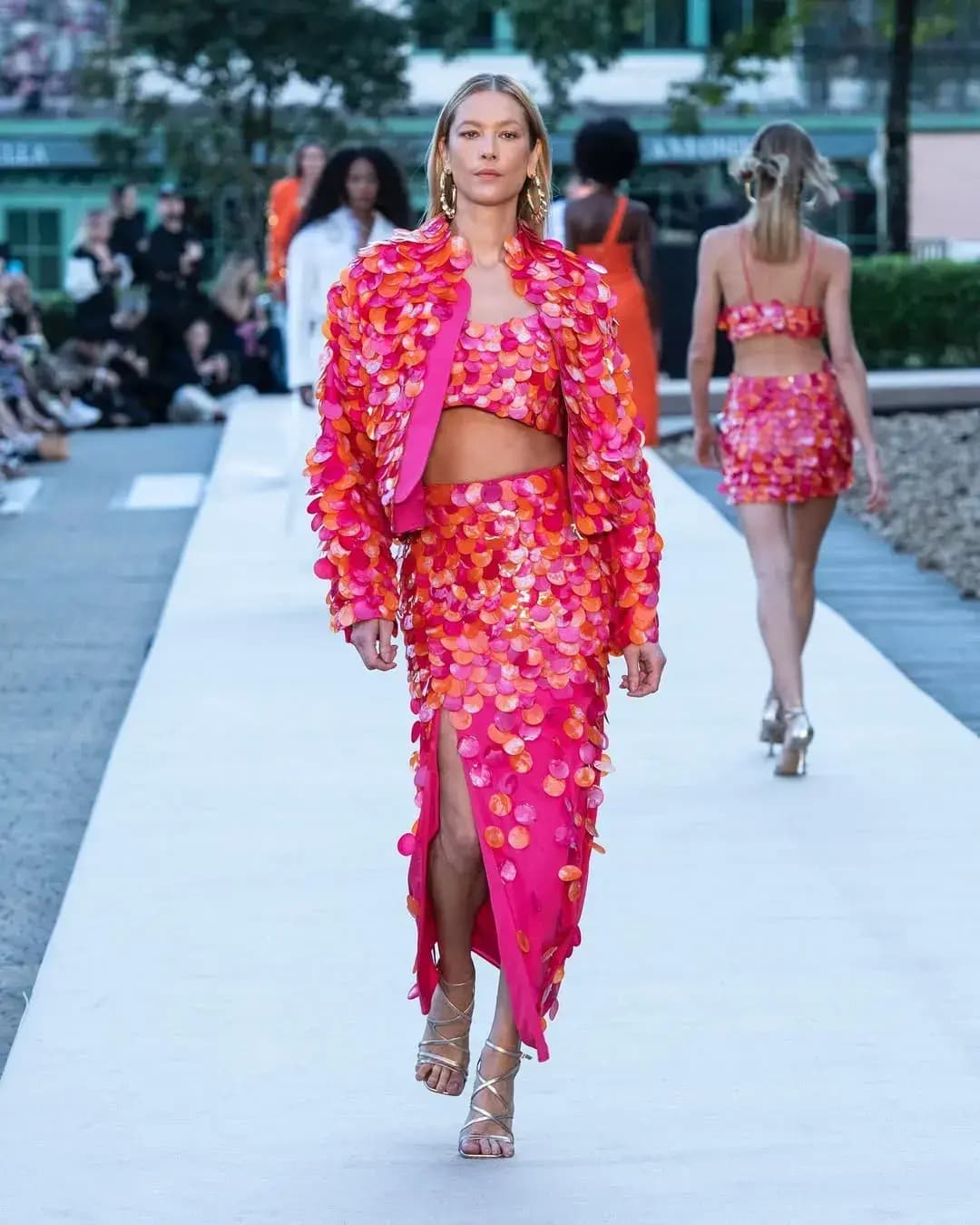 Coleção Verão 2024 da Skazi, styling por Dani Ueda - 2