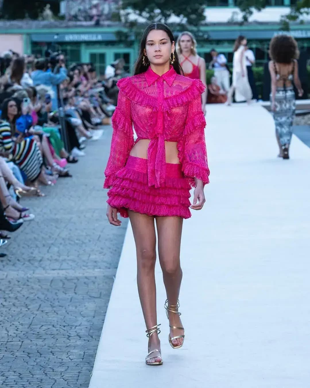 Coleção Verão 2024 da Skazi, styling por Dani Ueda - 3