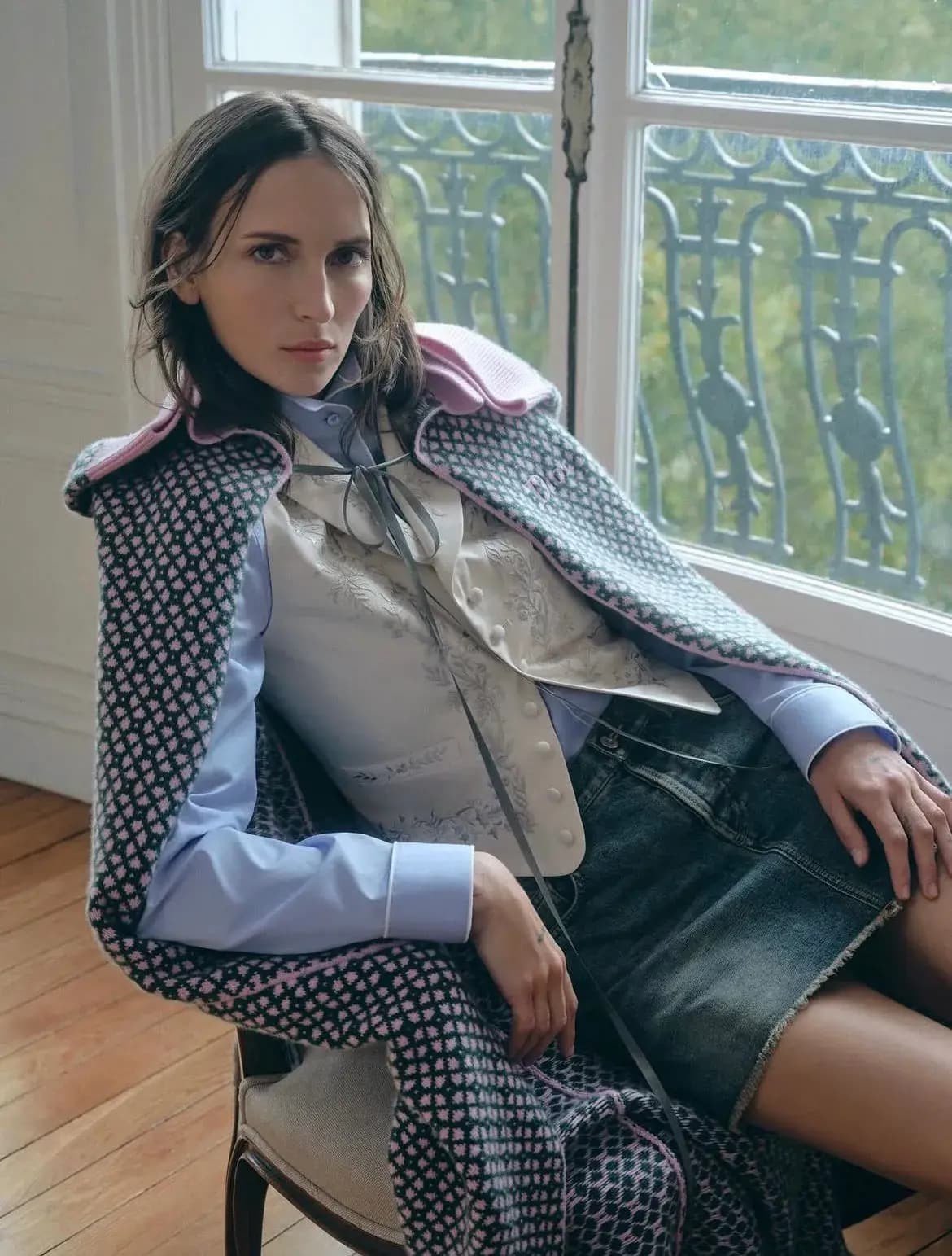 DIOR - 2