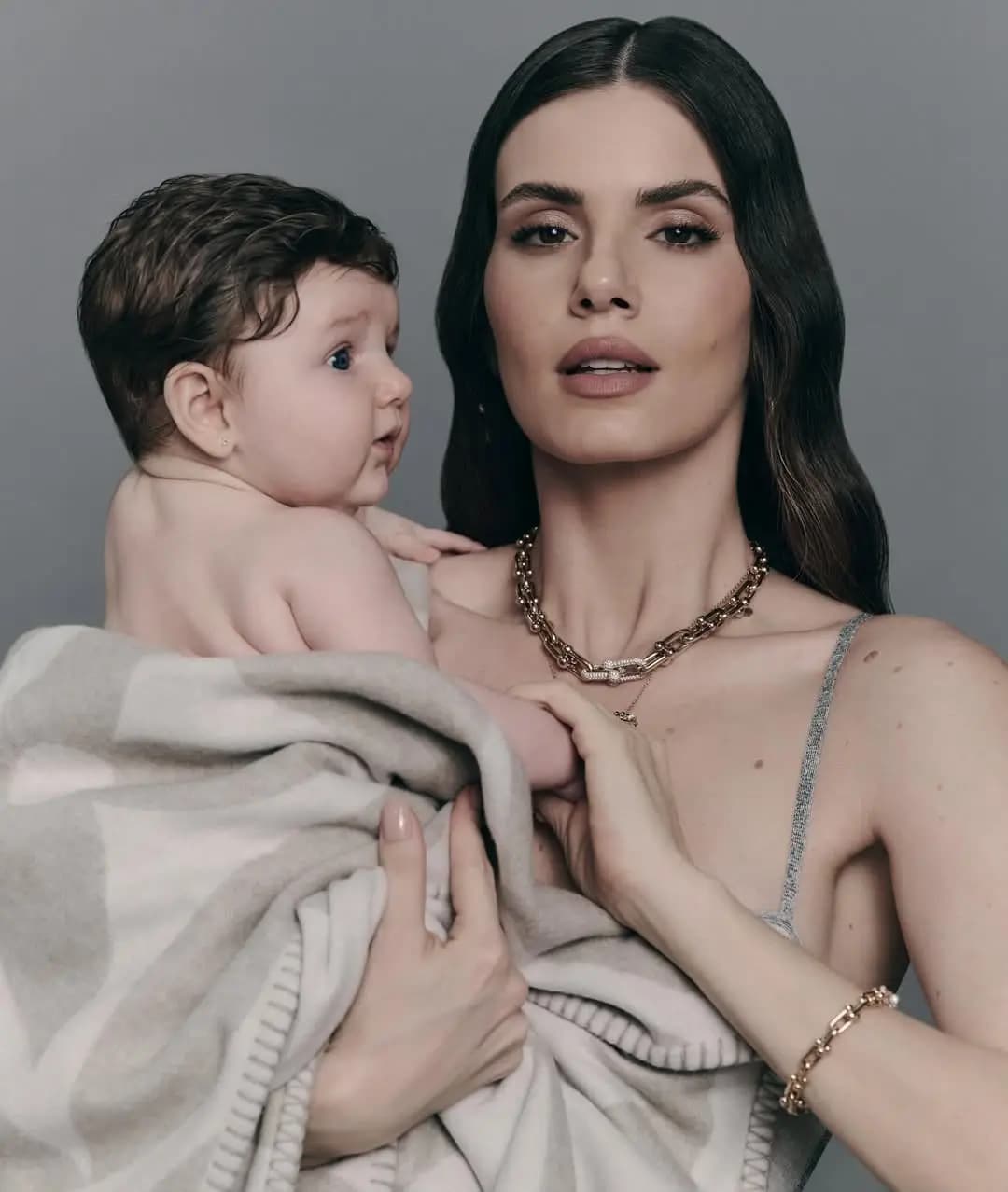 MAI 26 - CAMILA & CLARA PARA #MARIECLAIREBR  - 1
