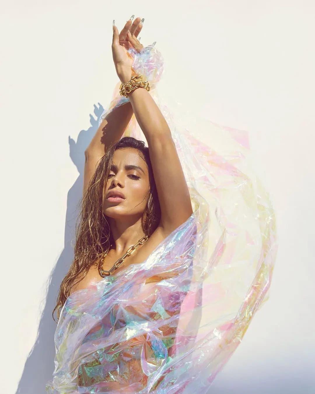 V MAGAZINE - 2