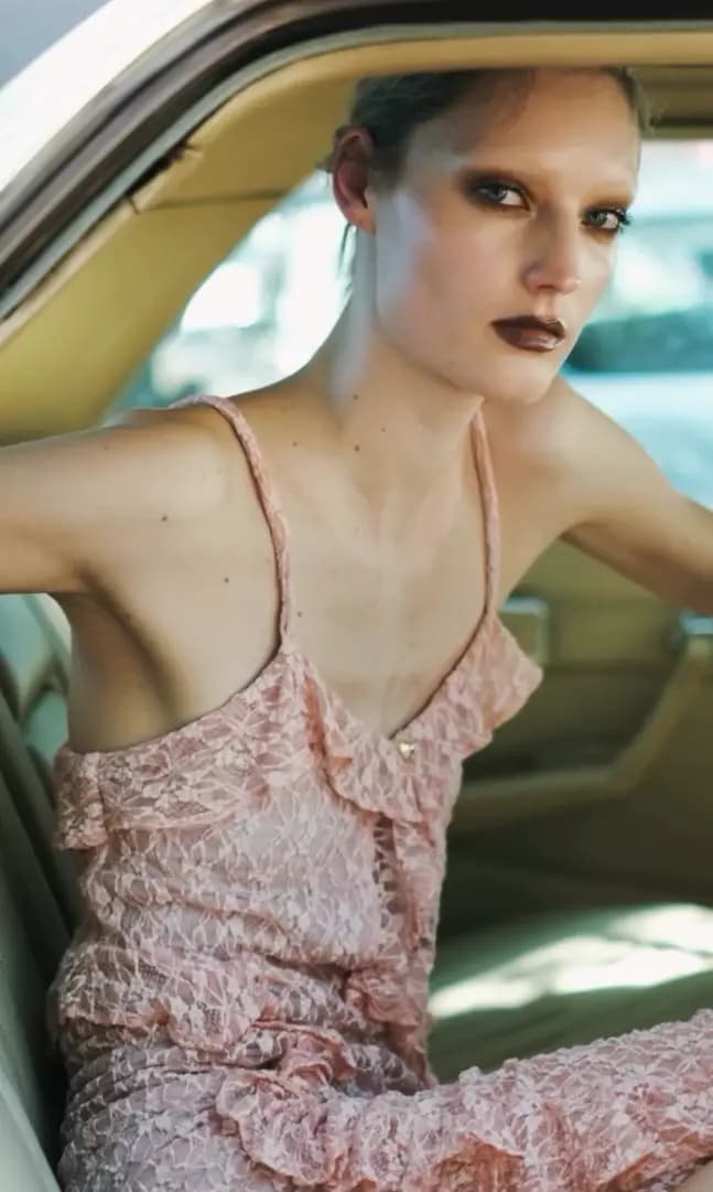 LILLY SARTI - 1