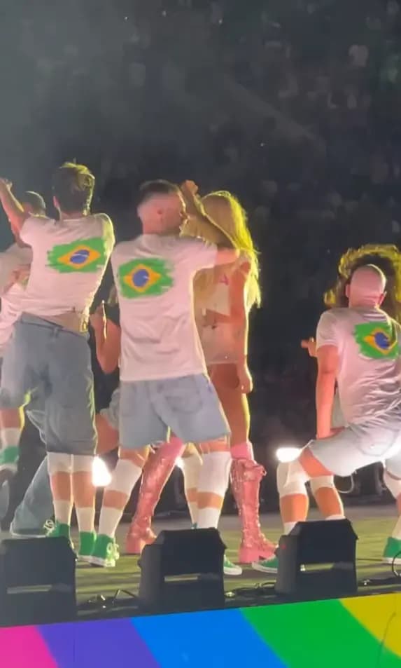 SHOW KESHA  - 1