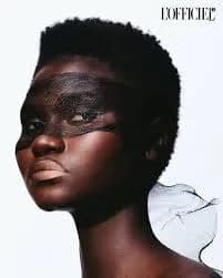 V Magazine 2025, por Lufré gallery 1