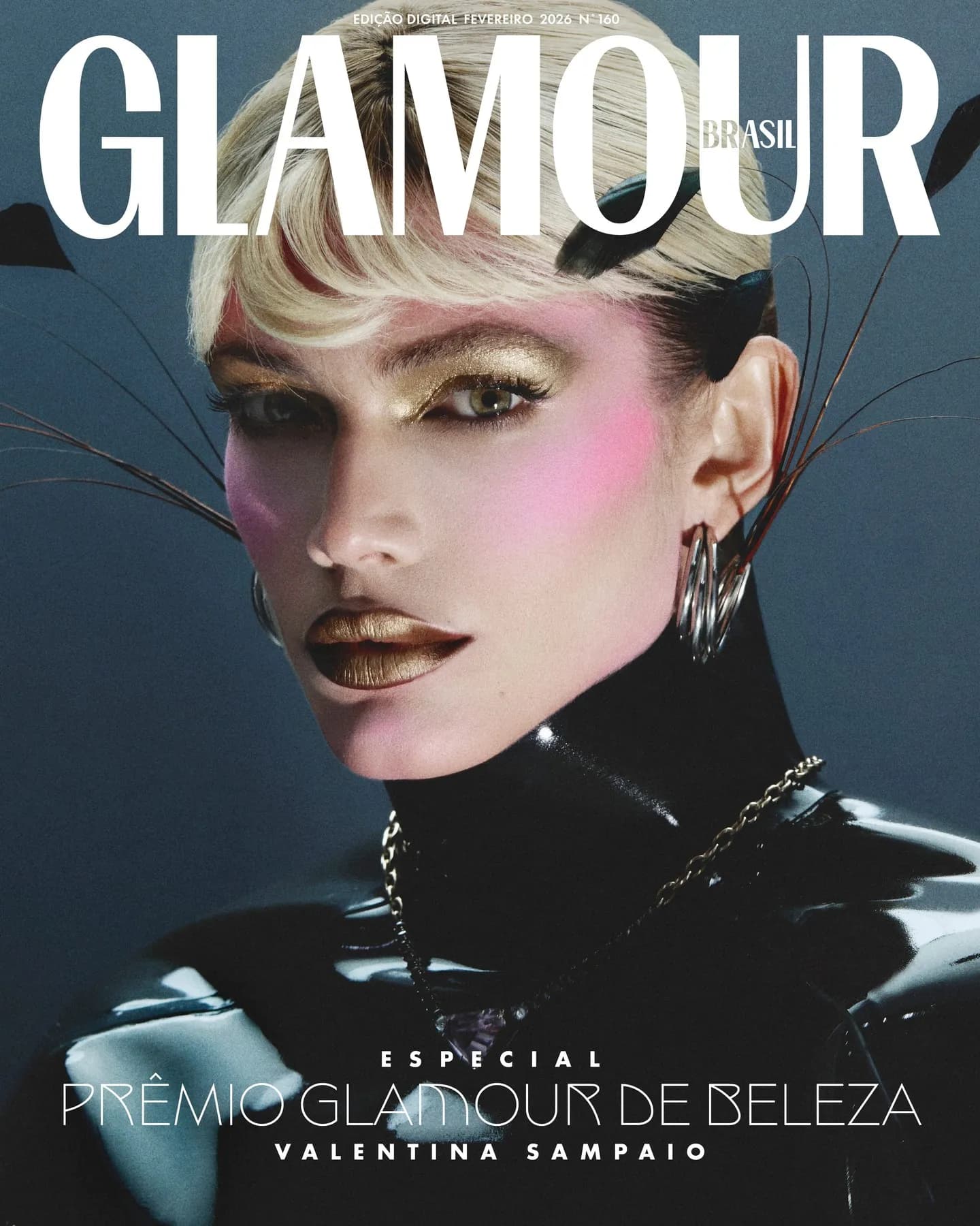 Direção de conteúdo: @renatagarciac Redatora-chefe: @batavares Editora de beleza: @isabellamarinelli Repórter de beleza: @caamerino Fotos: @ivanerick Beleza: @egoflui Styling: @gio.grassi Direção de arte: @loribaronibosio Designer: @manoelamorel Filme: @leonardopatricioo Nail artist: @bluznailz Tratamento de imagem: @philipemortosa Coordenação de produção: @octavio.od (@odmgt) Produção executiva: @eedduuaarrddaa (@odmgt) Assistentes de foto: @sidao1 e @victor_cazuza Assistentes de styling: @renansbernardo e @nataliajaniques Assistentes de beleza: @b_e_t_y_n_h_o e @roresende__ Assistente de filme: @cordero.studio Camareira: Silvana dos Santos Catering: @danybatistacatering