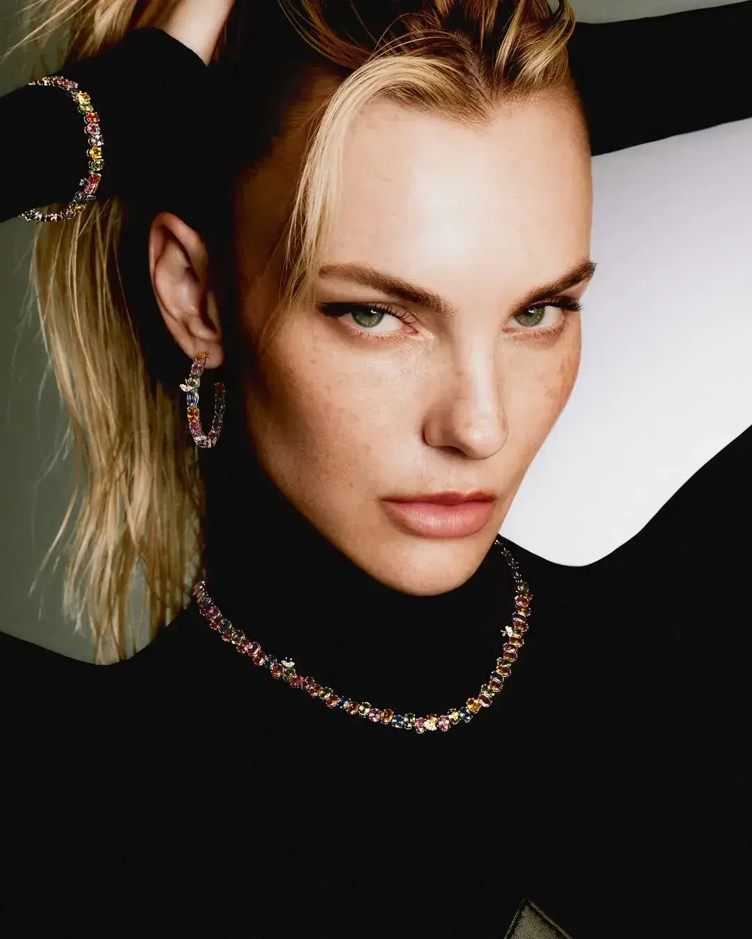 Campanha Juliana Xerez Fine Jewelry com Carol Trentini - Beleza por Rodrigo Costa gallery 5