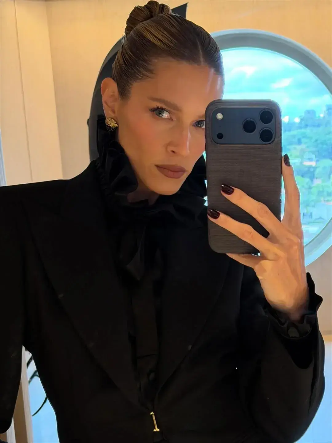 Helena Bordon x Gucci - beauty Jean Ricardo gallery 1