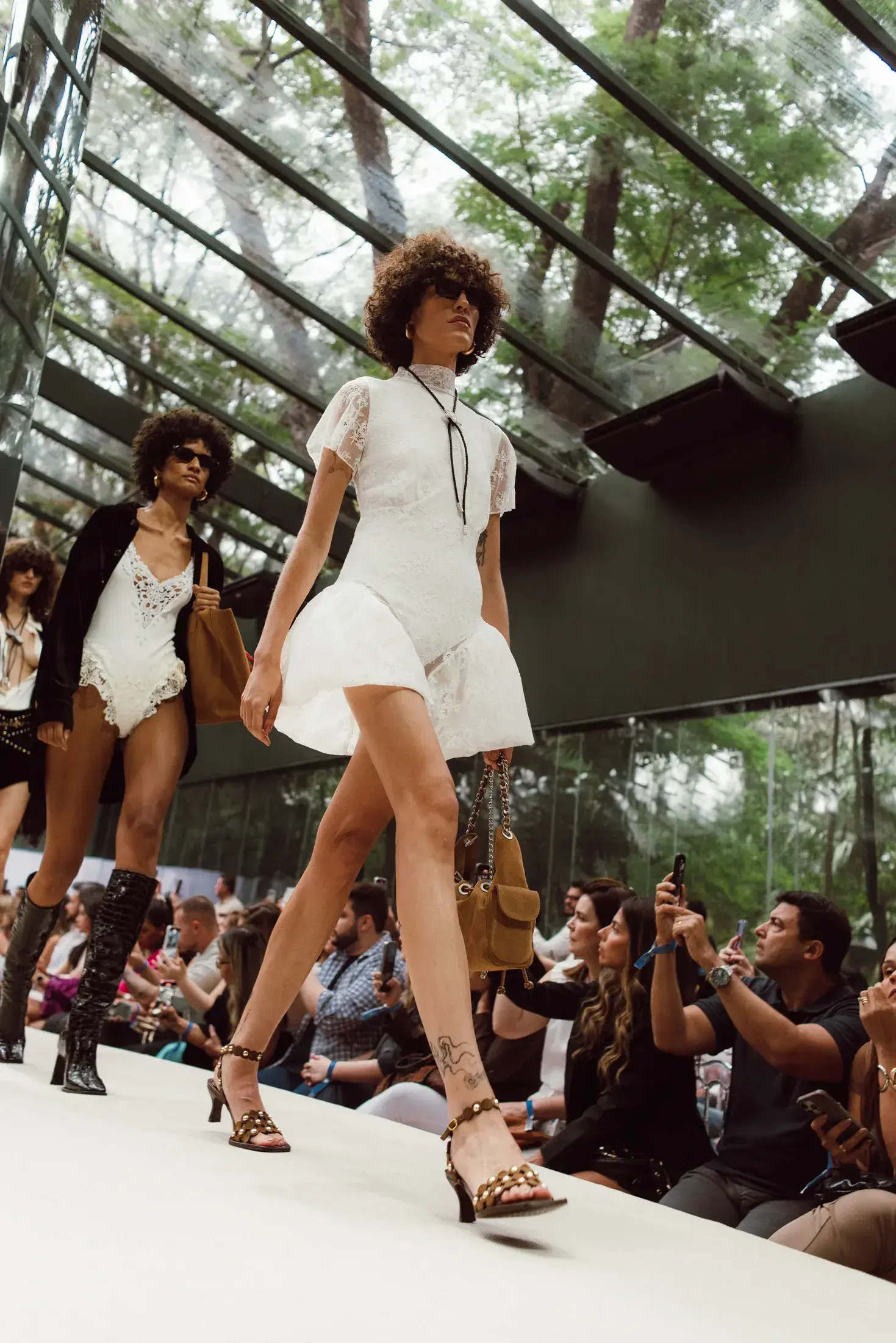 DESFILE AREZZO gallery 126