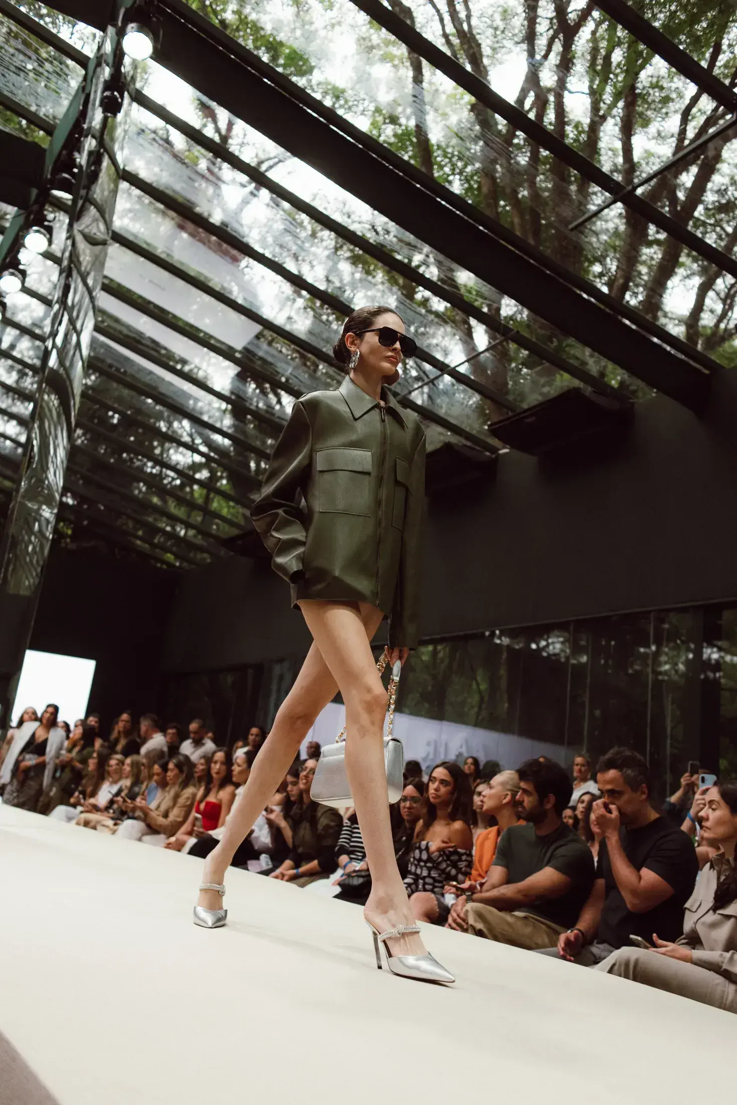 DESFILE AREZZO gallery 136