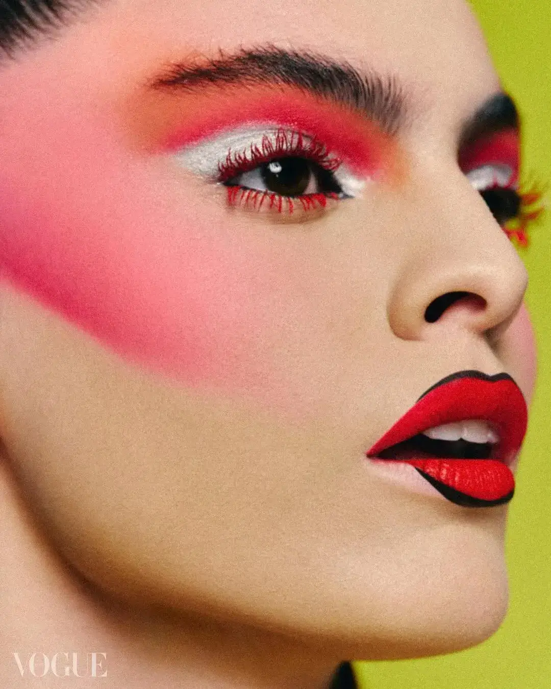 Vogue Brasil - Outubro 2023 - beauty por Daniel Hernandez gallery 1