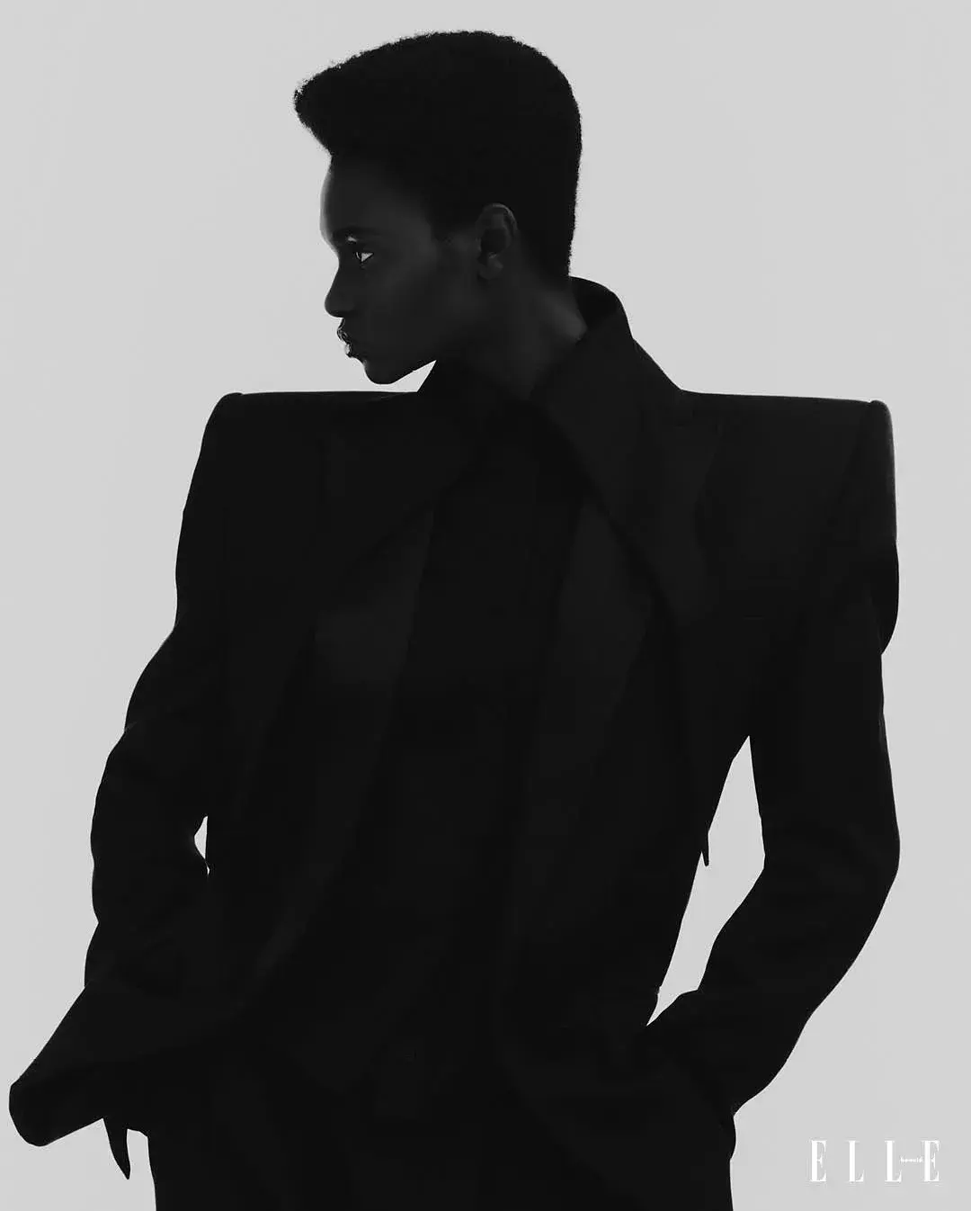 Novembro 2024 - ELLE BR BEAUTÉ - beauty por Daniel Hernandez gallery 2