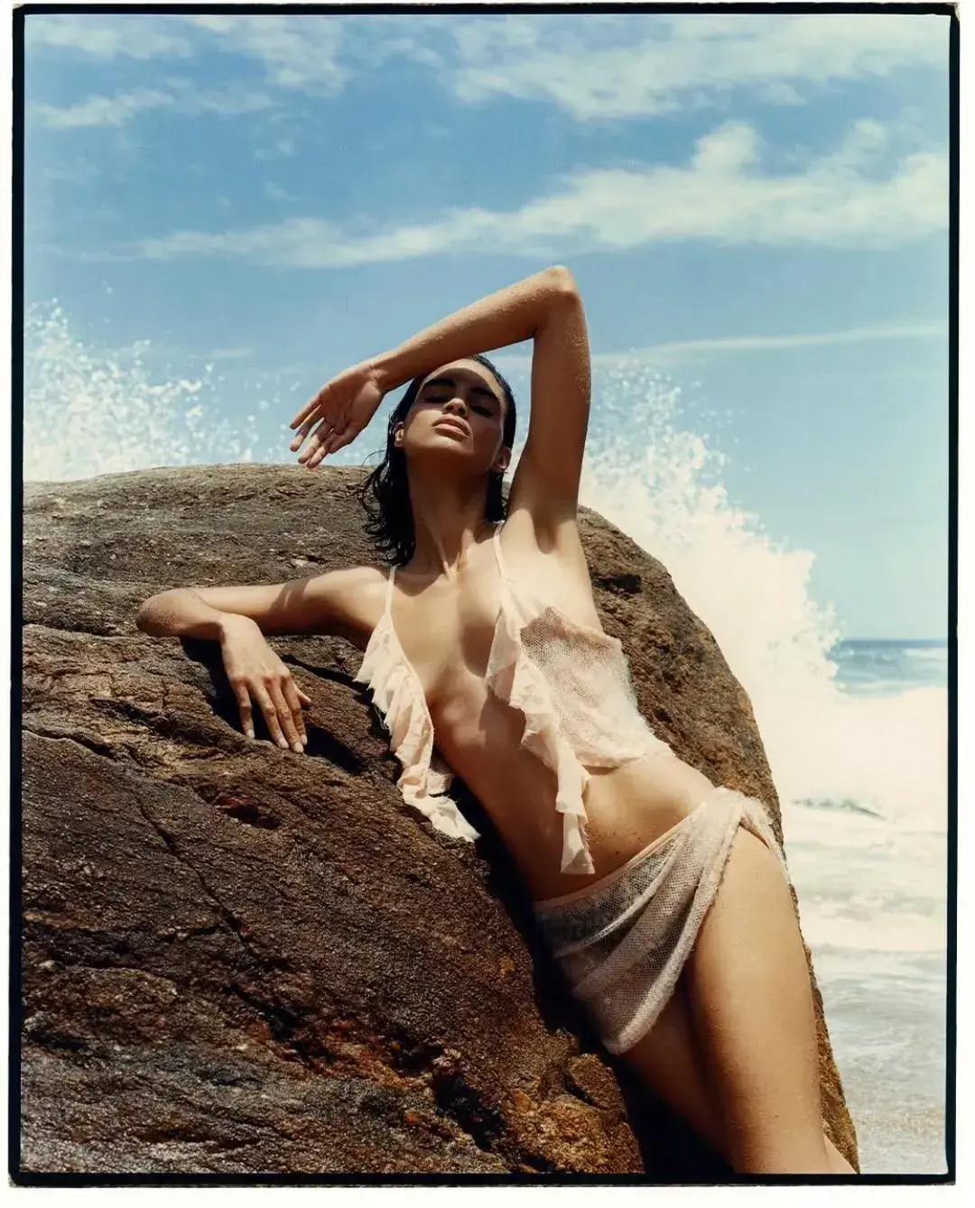 Mariana Santana para Bazaar Brasil - beauty Daniel Hernandez gallery 1