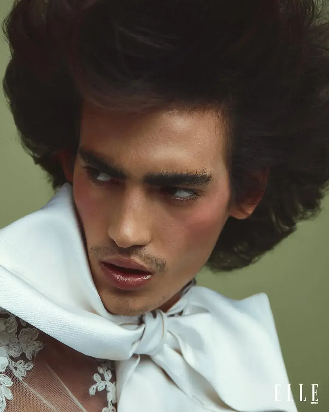 Elle Men Brasil - beauty por Daniel Hernandez
