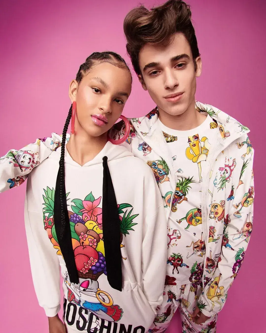 2022- MOSCHINO PARA RIACHUELO - beauty Daniel Hernandez gallery 2