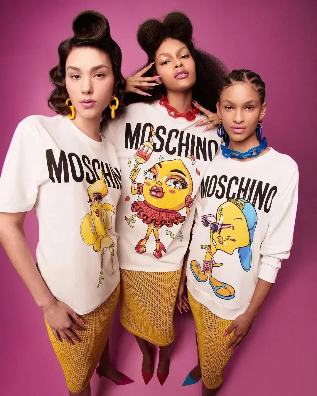 2022- MOSCHINO PARA RIACHUELO - beauty Daniel Hernandez gallery 5