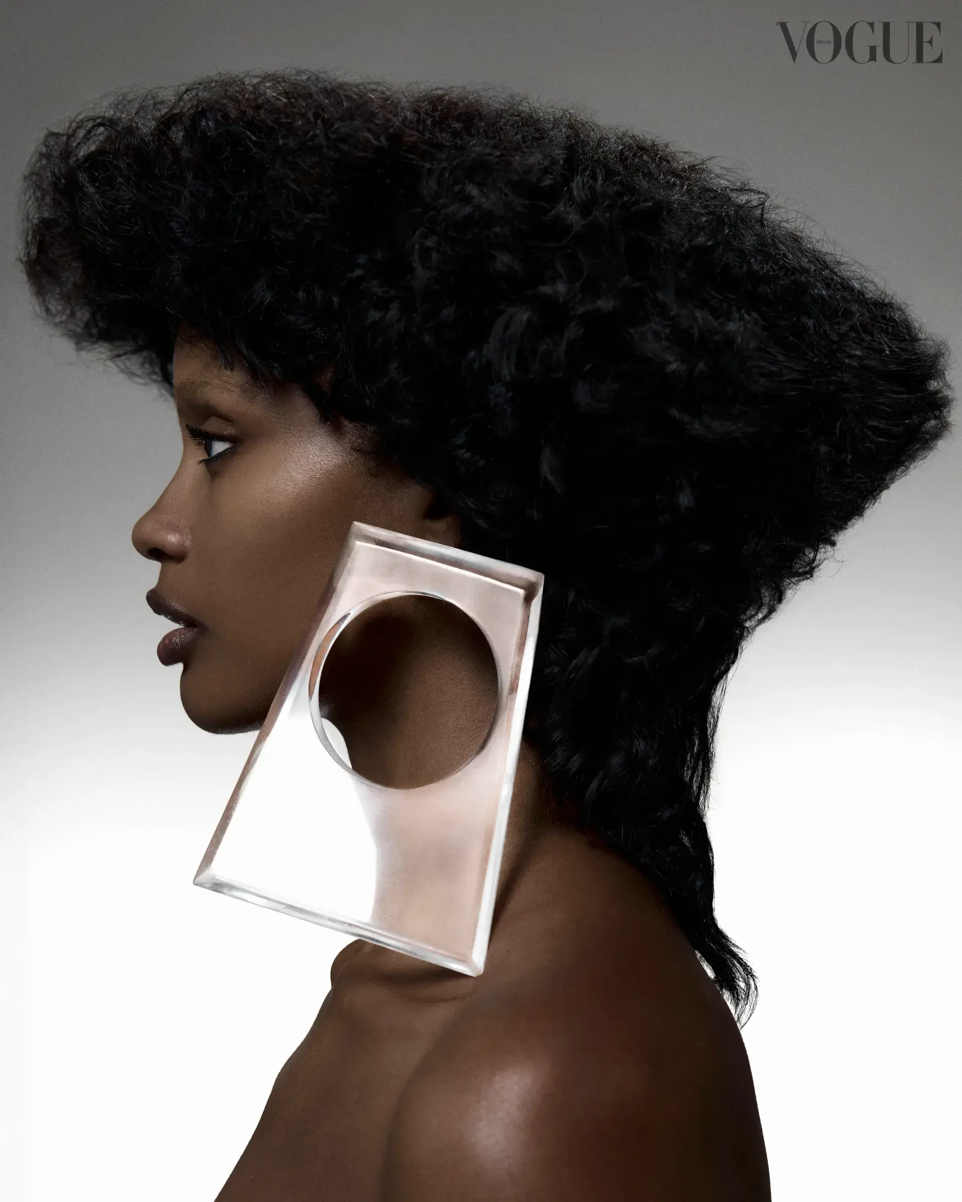 VOGUE gallery 0