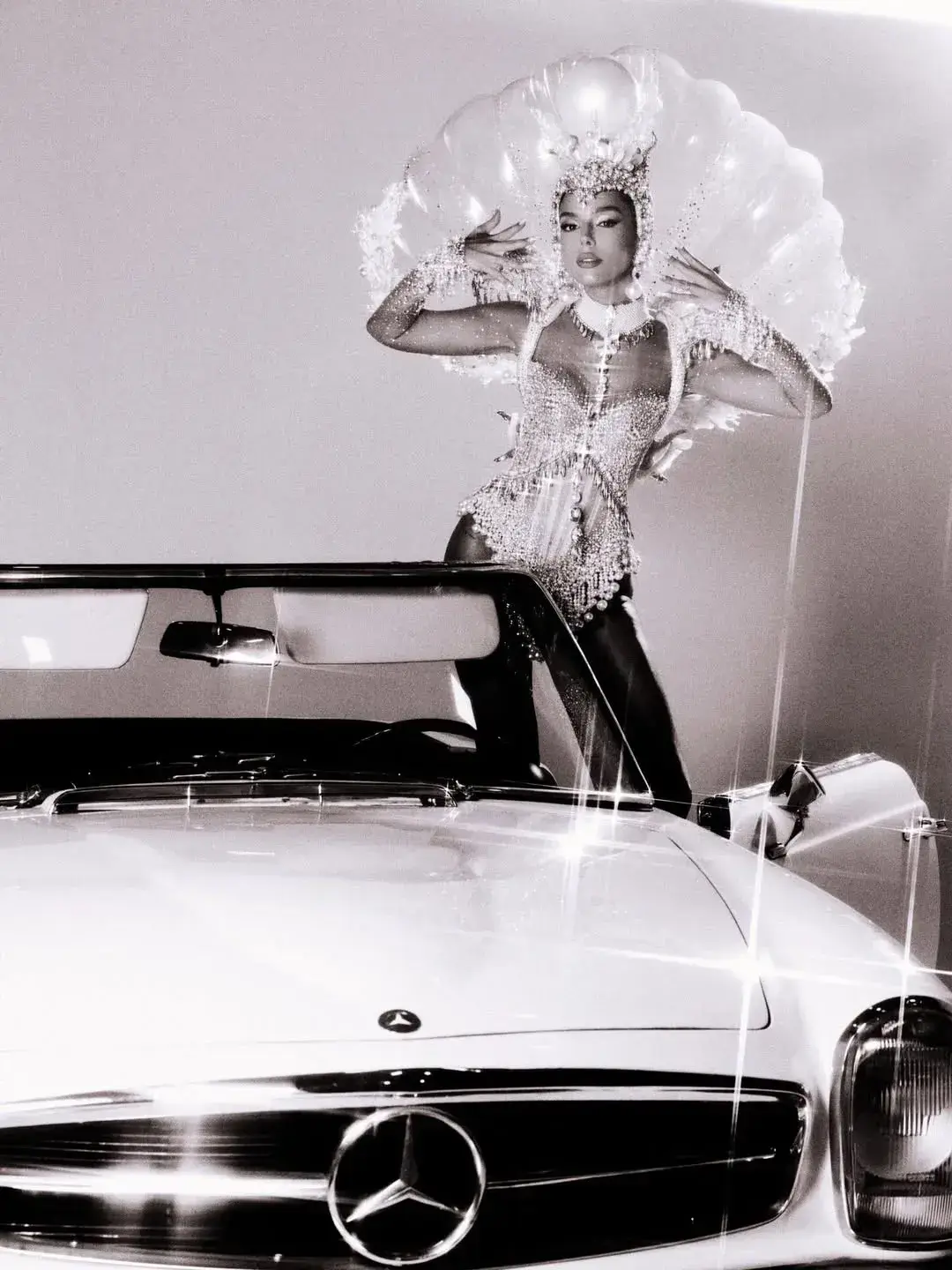 Giovana Lancelloti X Beija Flor - styling Marcell Maia
