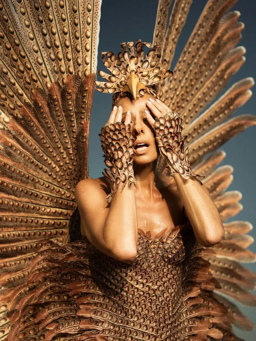 Adriana Galisteu X Oficial Portela - styling Marcell Maia gallery 5