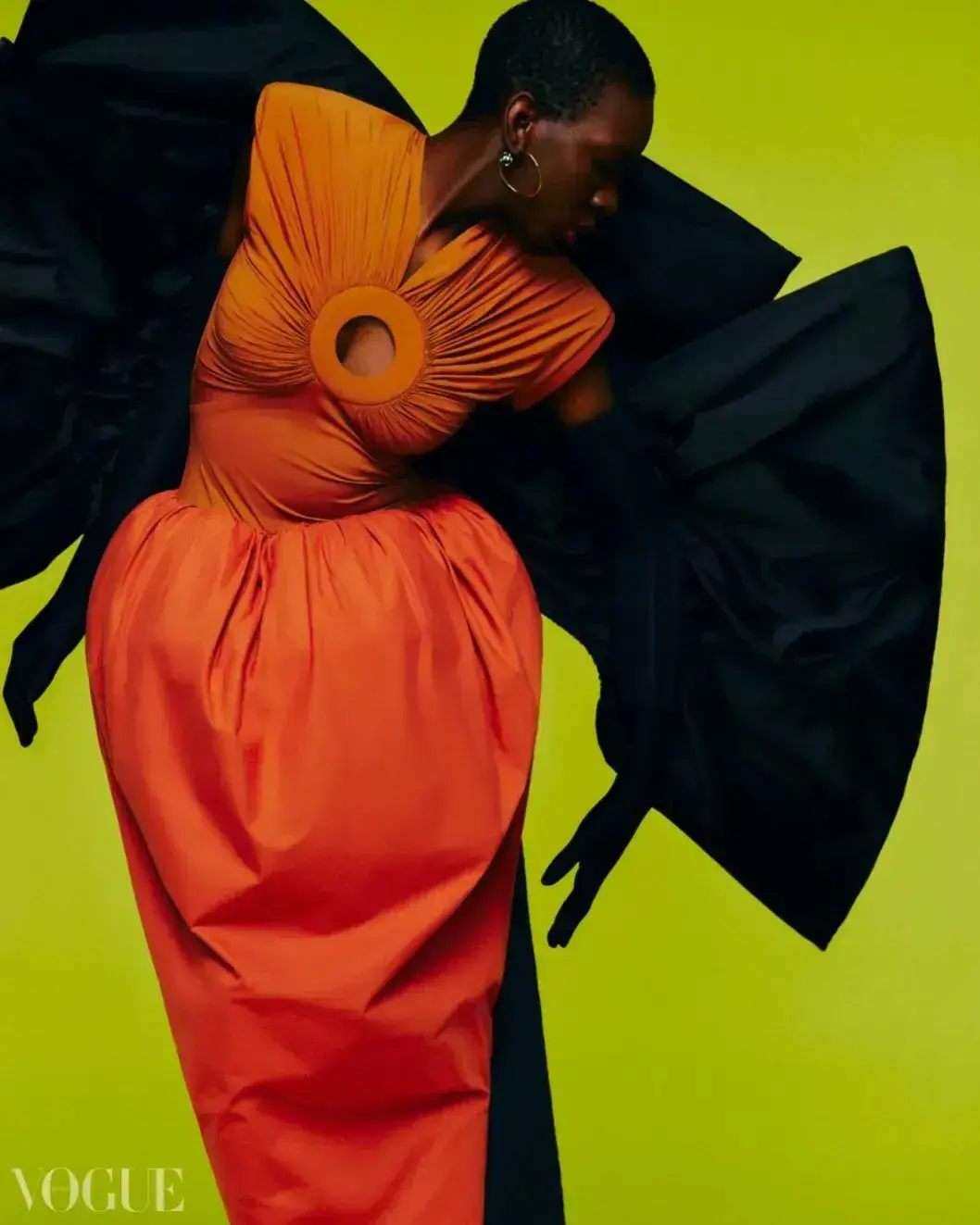 Vogue Brasil Outubro 2023 - Edição de moda por Daniel Ueda gallery 7
