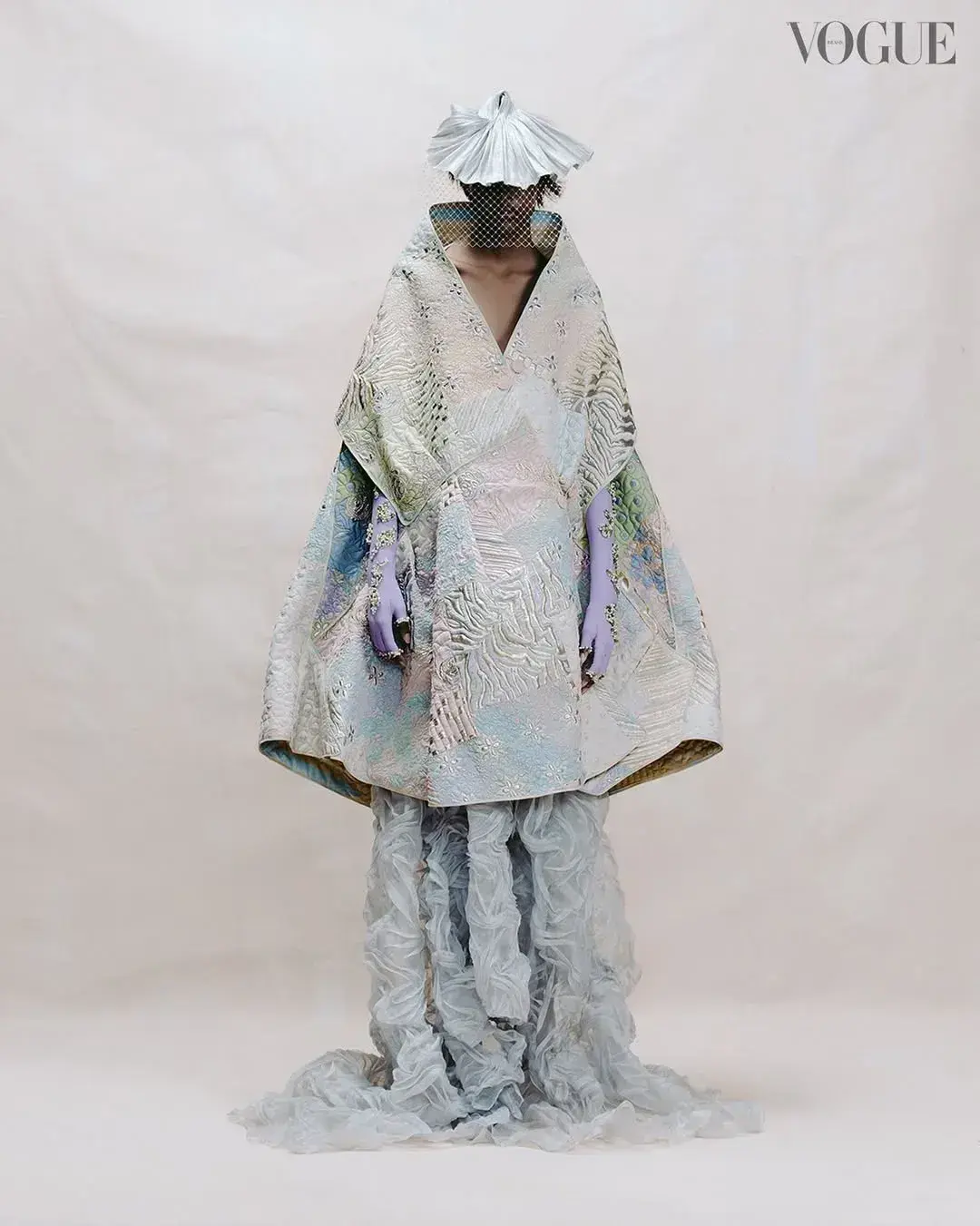 Vogue Brasil Abril 2023 - Styling por Daniel Ueda gallery 1