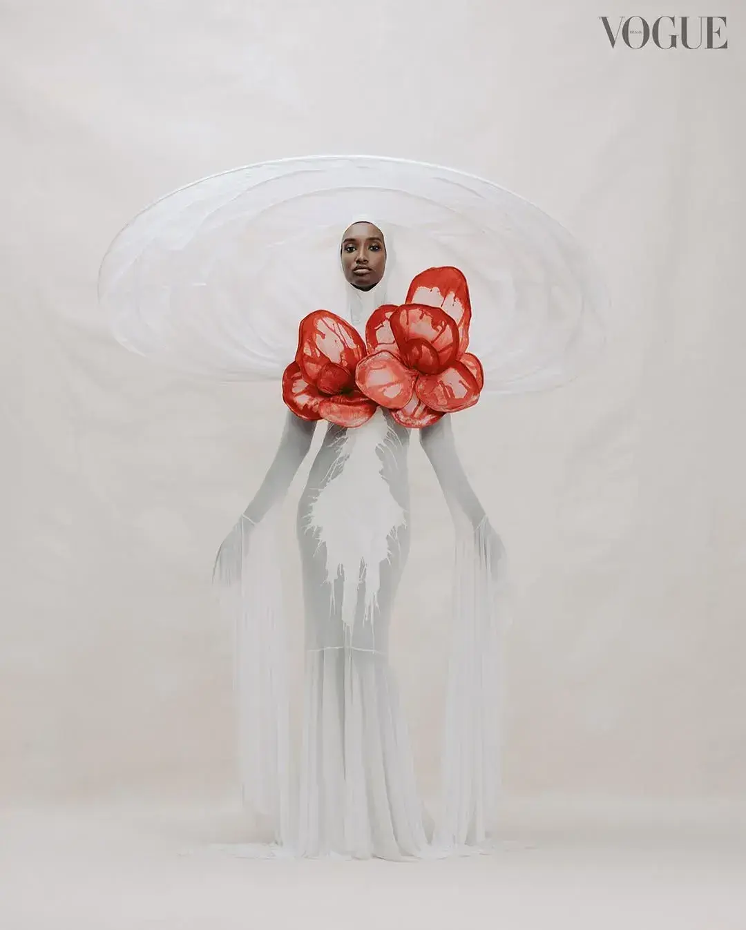 Vogue Brasil Abril 2023 - Styling por Daniel Ueda gallery 3