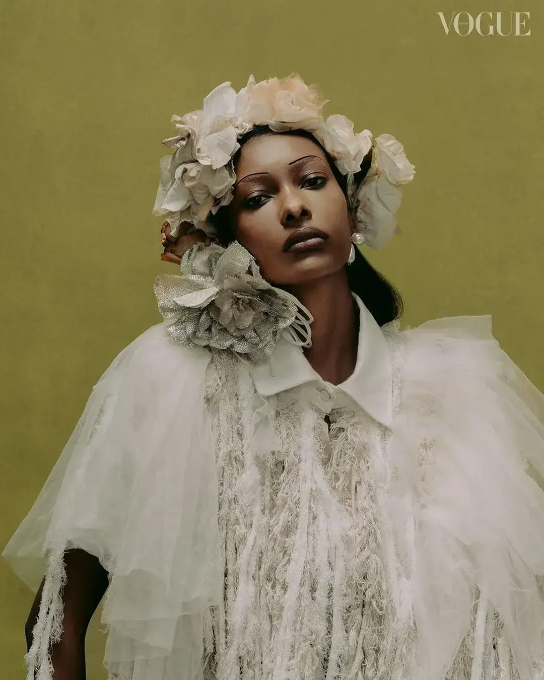 Vogue Brasil Abril 2023 - Styling por Daniel Ueda gallery 5