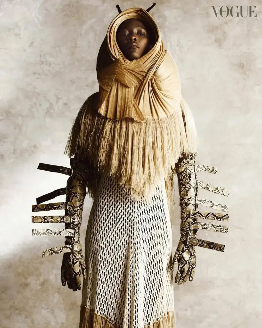 Vogue Brasil - Outubro 24 - Styling por Daniel Ueda