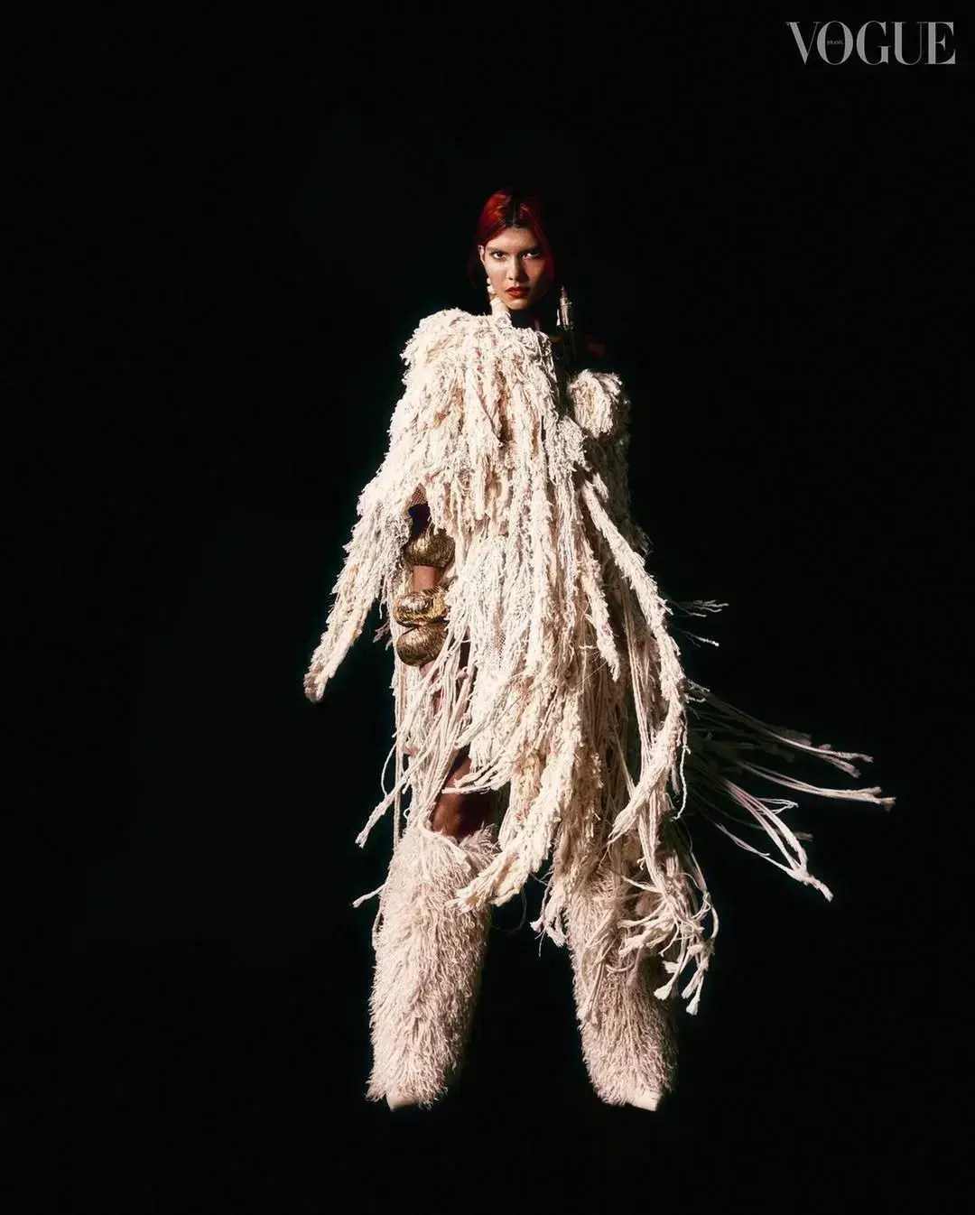 Vogue Brasil - Julho 24 - Styling por Daniel Ueda gallery 7