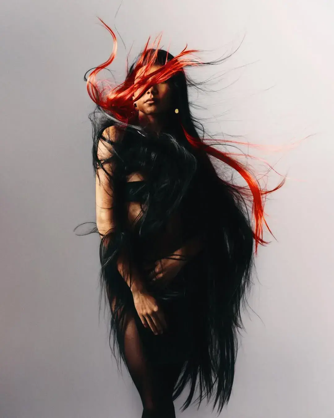 Vogue Brasil - Julho 24 - Styling por Daniel Ueda gallery 9
