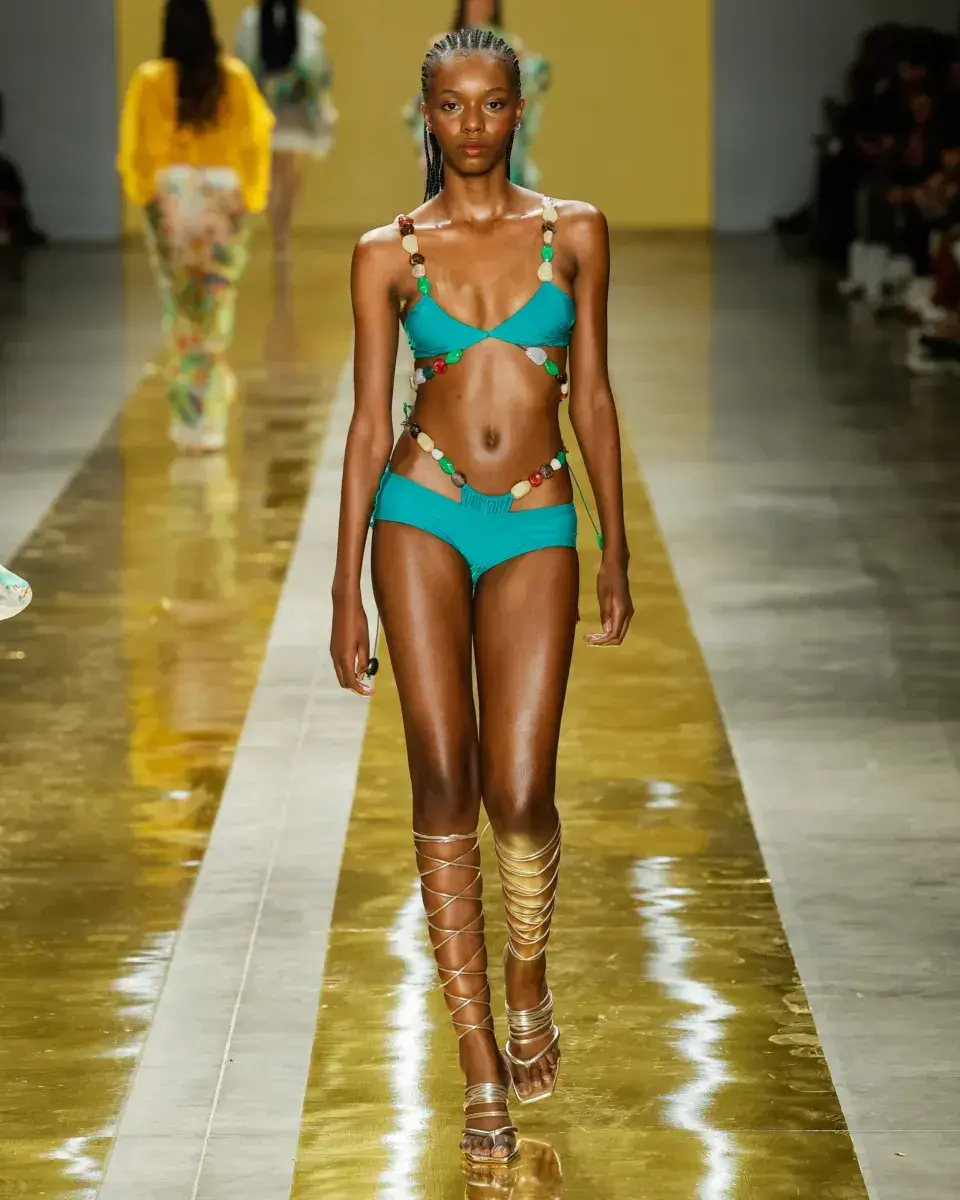 AMIR SLAMA – SPFW – STYLING POR DANI UEDA gallery 15