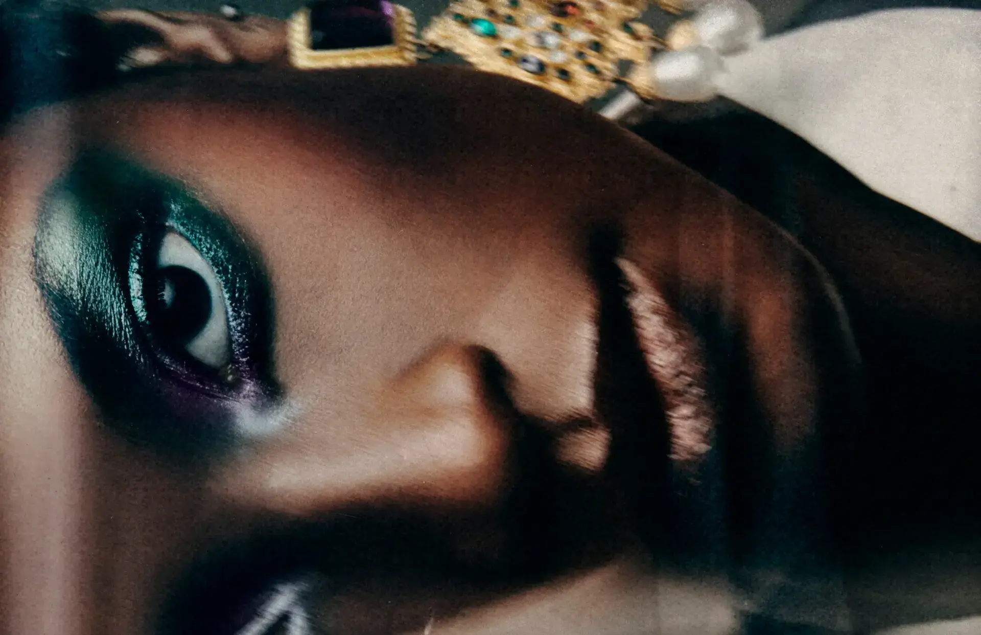 Schön! Magazine - Styling por Alberth Franconaid gallery 5