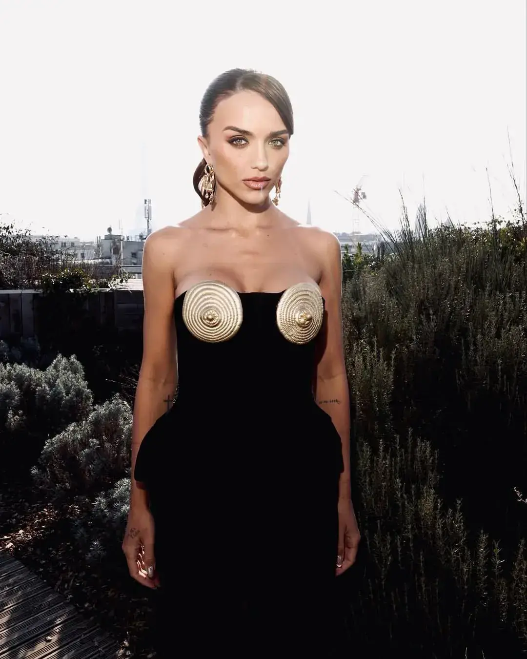PARIS FASHION WEEK 2023 gallery 4