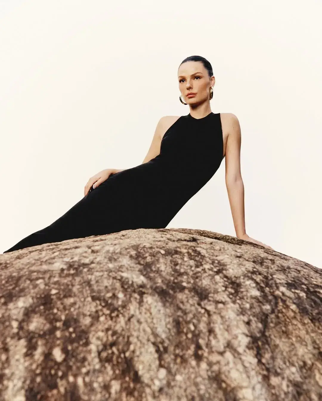 GAMMBA BRASIL X THE LOVELY COM ISIS VALVERDE gallery 4