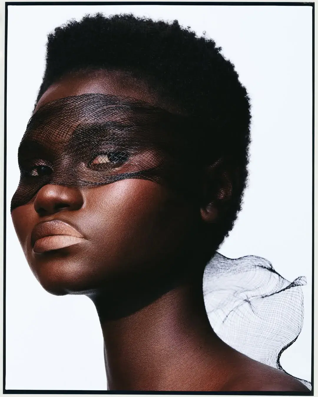 LOFFICIEL CHILE gallery 4