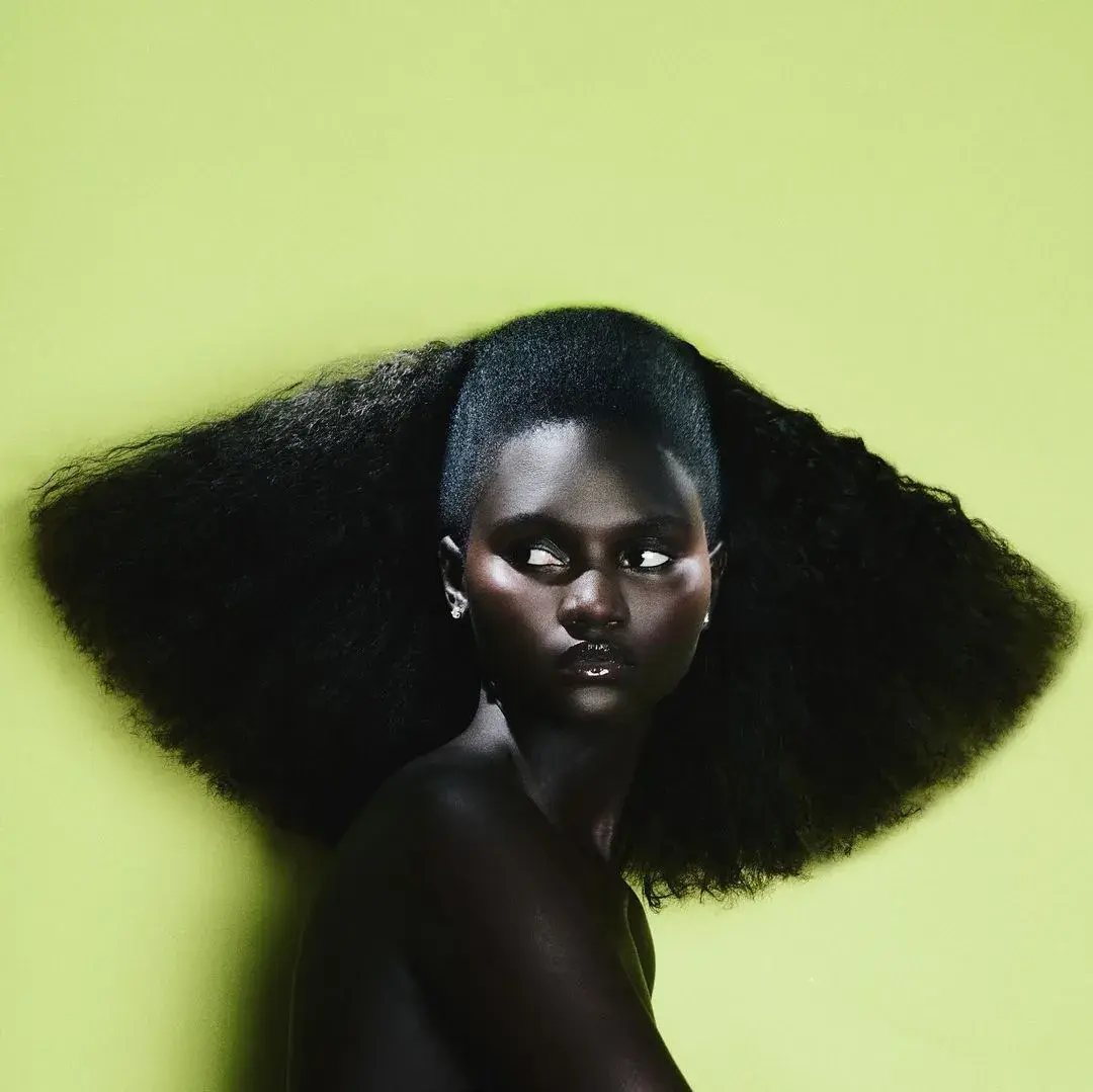 GLAMOUR gallery 1