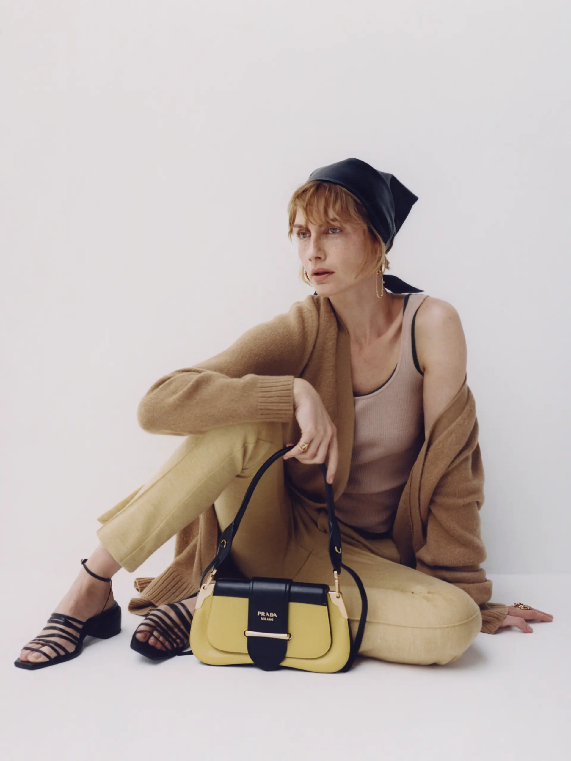 CAPA VOGUE - 2024 gallery 2