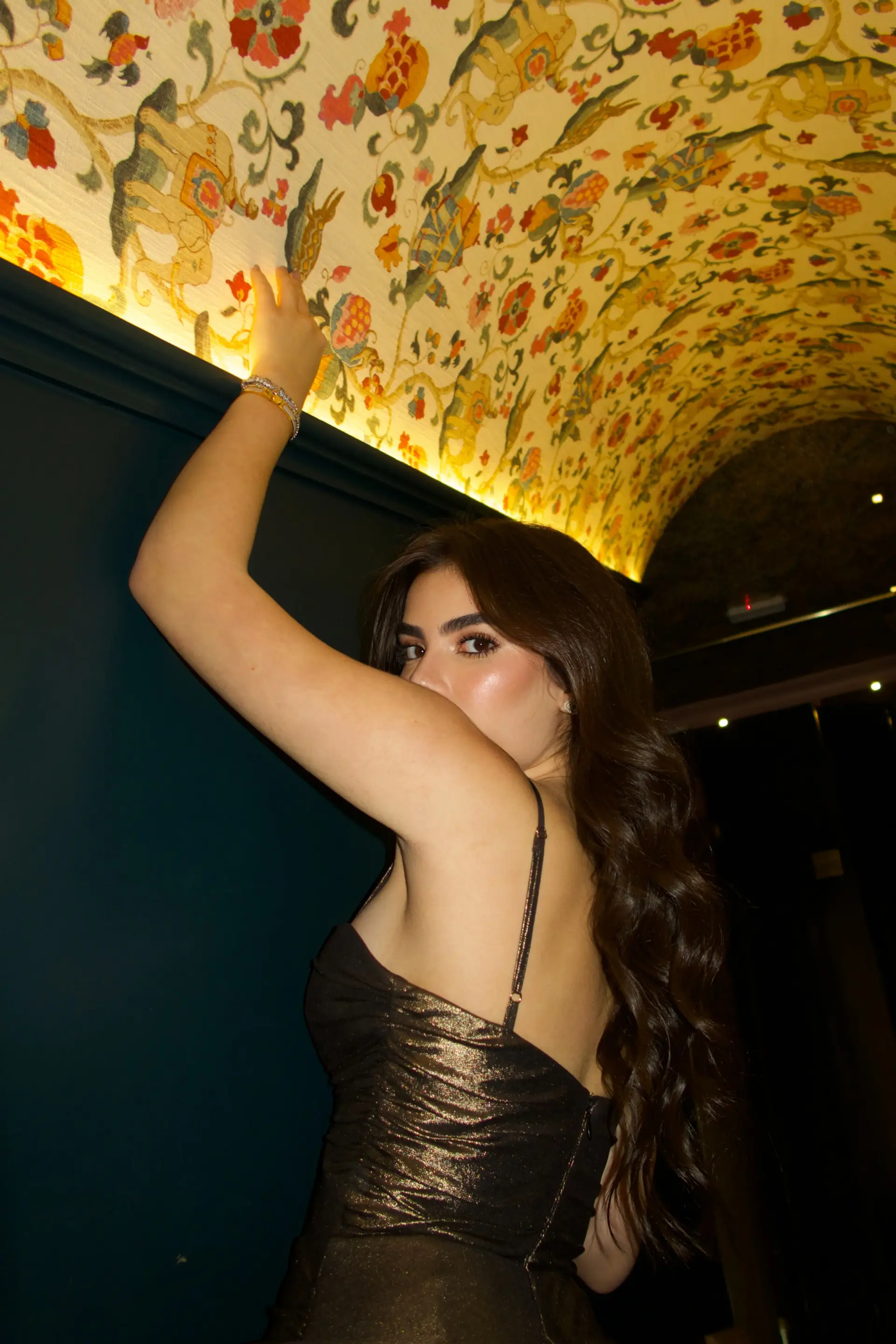 AVE RARA gallery 21