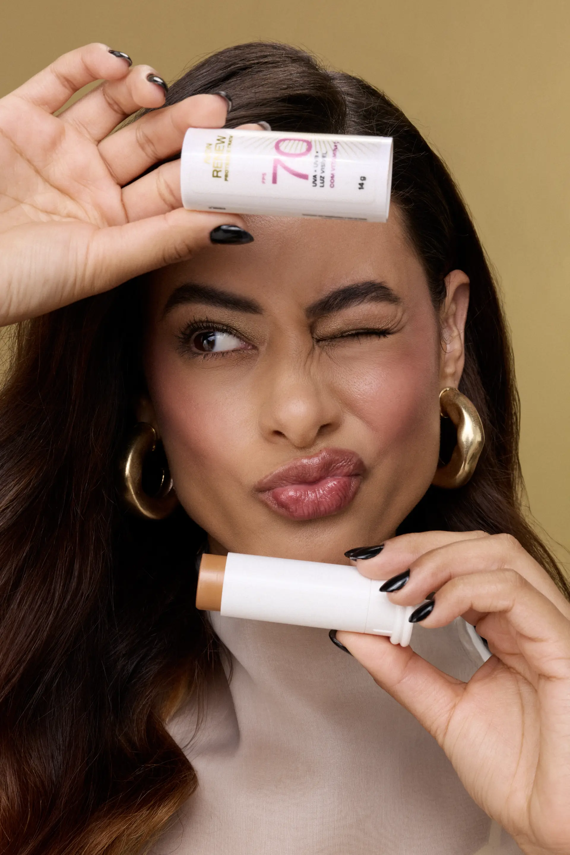 AVON RENEW gallery 4